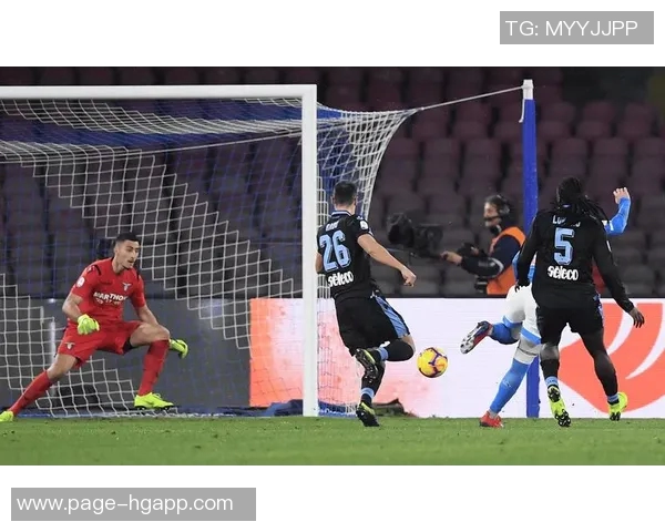 米体报道莱奥今日接受检查意超杯对阵那不勒斯几乎无缘出战