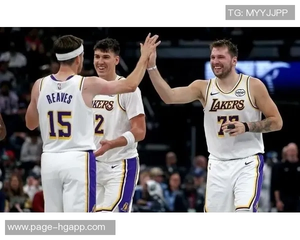 马刺终于打破对东契奇的14连败上次胜利已是2021年时光回溯